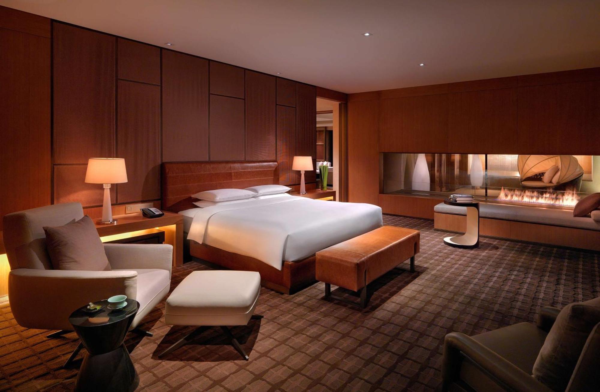 Hyatt Regency Tianjin East Hotel Exterior photo