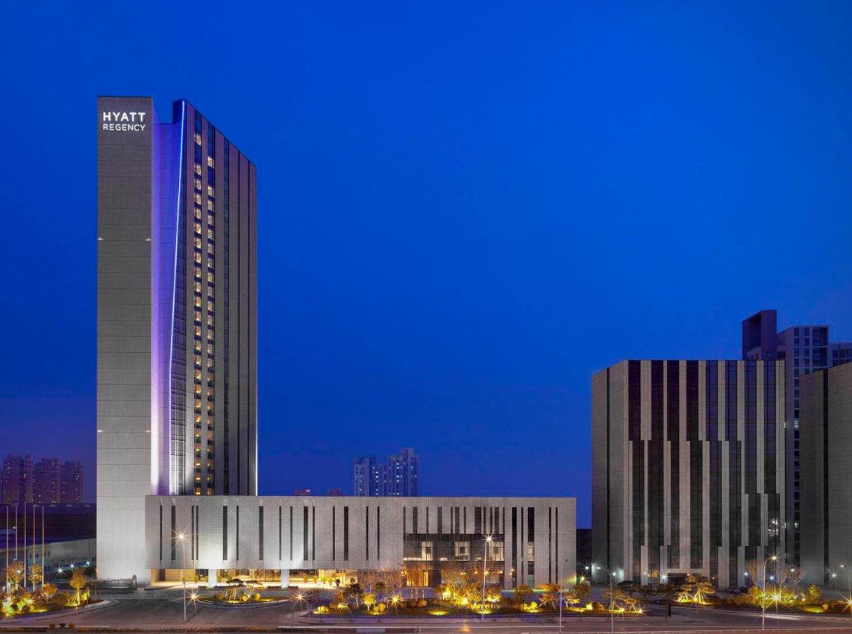 Hyatt Regency Tianjin East Hotel Exterior photo